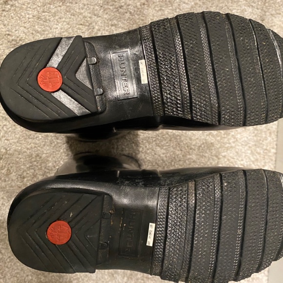 Hunter Tall Black Boots with Boot Socks - Picture 6 of 9